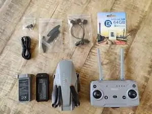 Tedroka C-Fly mini drone unboxing met handleiding, kabels, propellors en accu (GPSExperts.nl test)