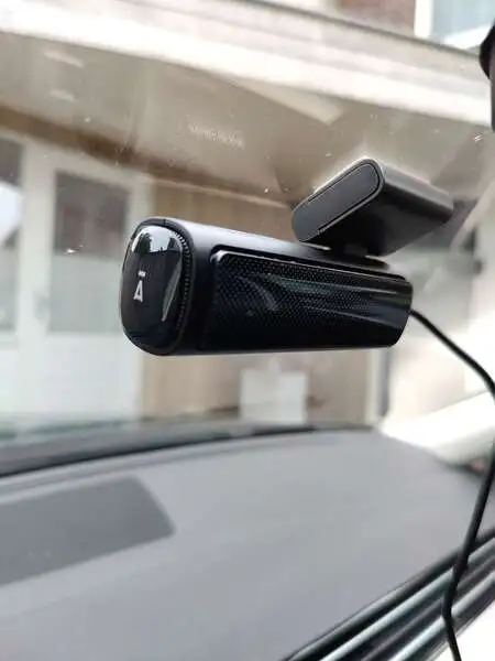 Nordval DC202 auto dashcam geinstalleerd voorruit in auto Martijn (GPSExperts.nl test)
