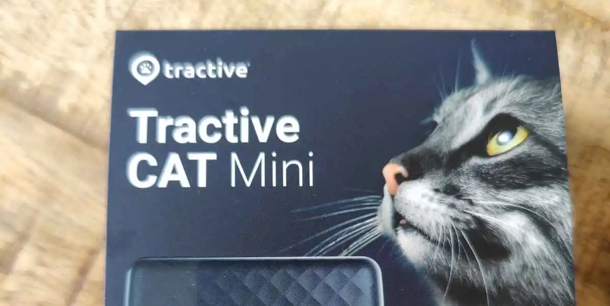 Tractive Kat Mini review voorkant doos (GPSExperts.nl test)