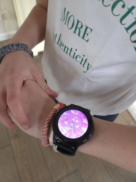 One2Track Connect One horloge kind